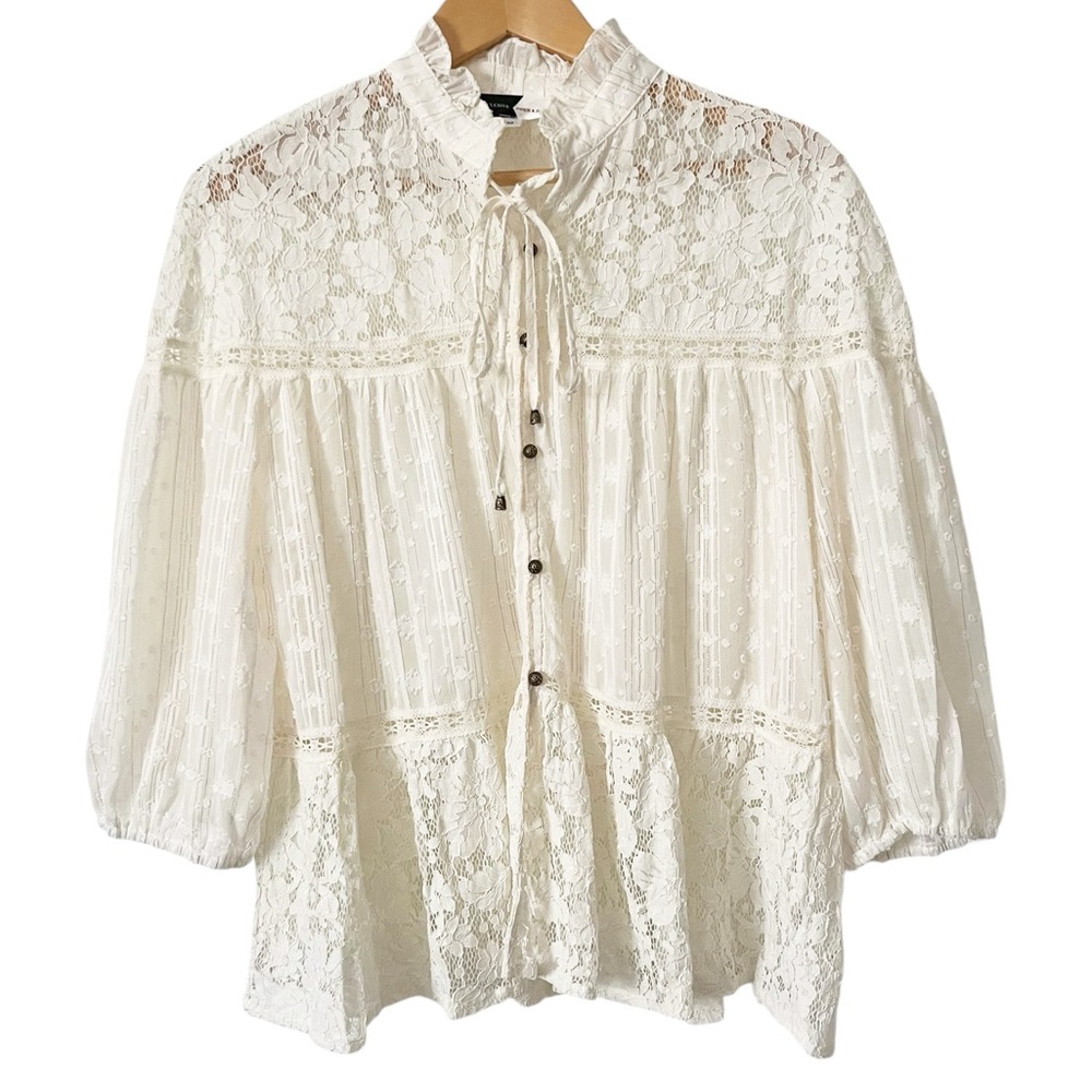 Piper & Scoot Exclusive White Lace 3/4 Sleeve Button Down Blouse Size Medium